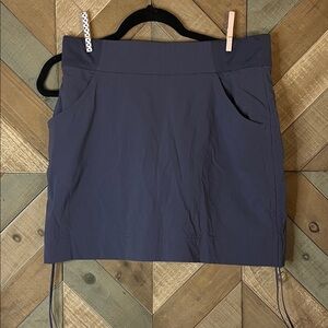 Columbia Blue Skirt with Logo, size M